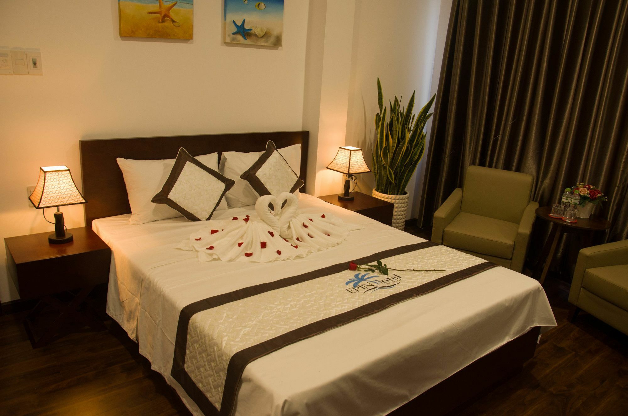 Epin Hotel Da Nang Buitenkant foto
